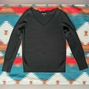 Banana Republic Black V-Neck LENZING ECOVERO Sweater.